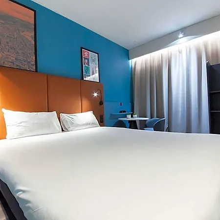 ホテル Ibis Lyon North