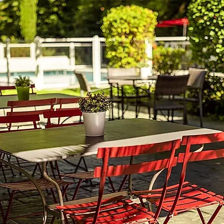 ホテル Ibis Lyon North